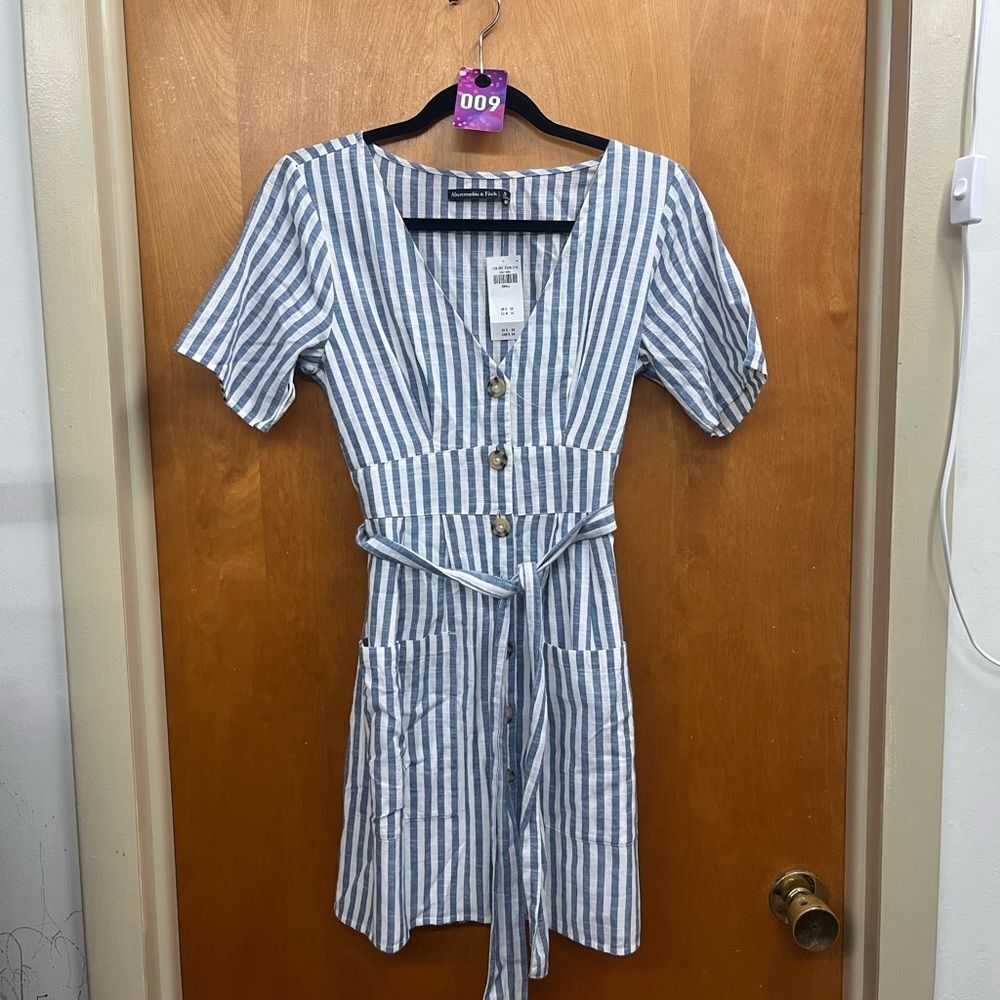 Abercrombie & Fitch button down cotton Elegant Blue Striped Mini Dress - Picture 2 of 7